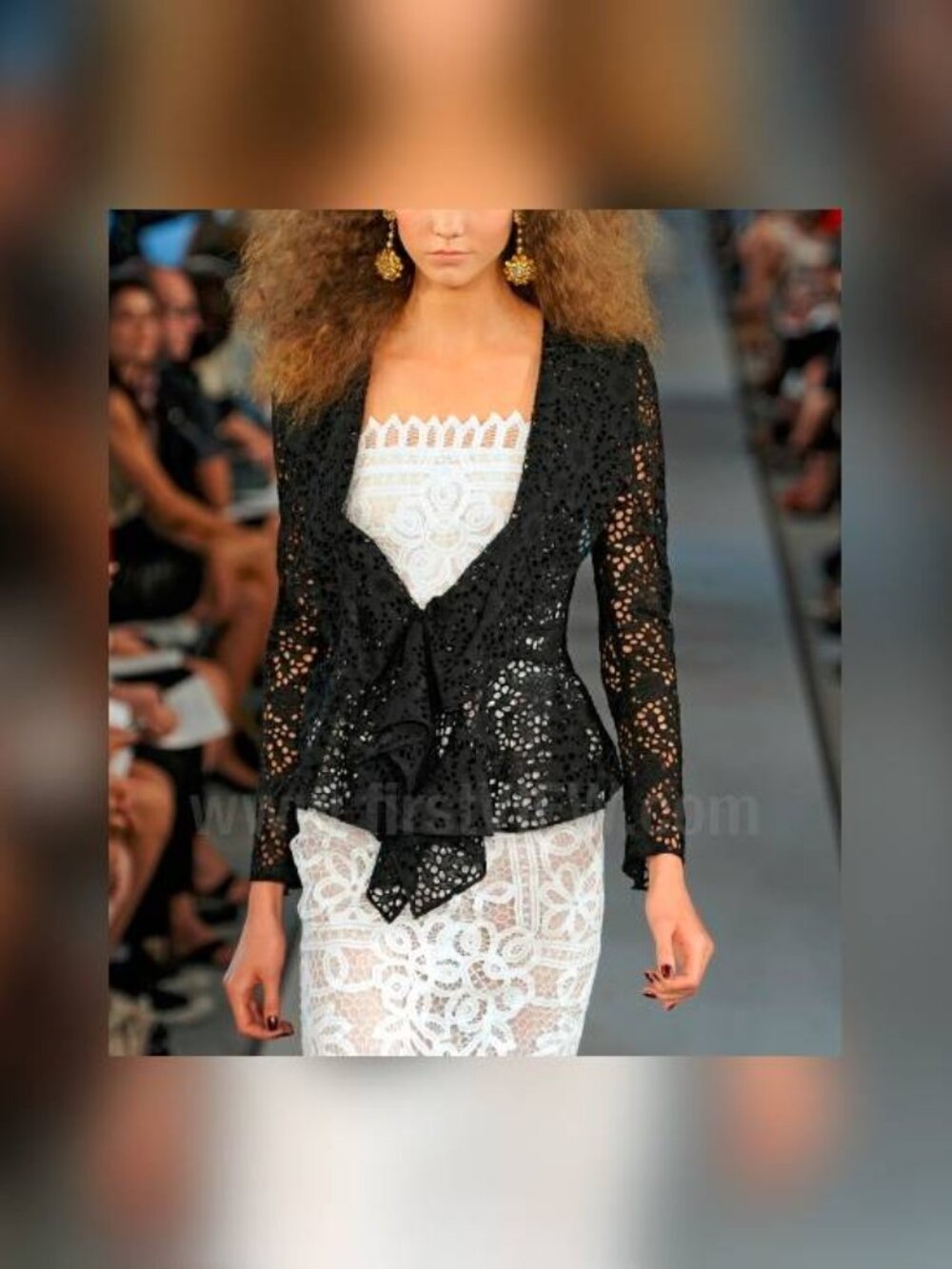 Oscar de la Renta SS12 Runway Black Eyelet-Lace Ruffle Jacket
